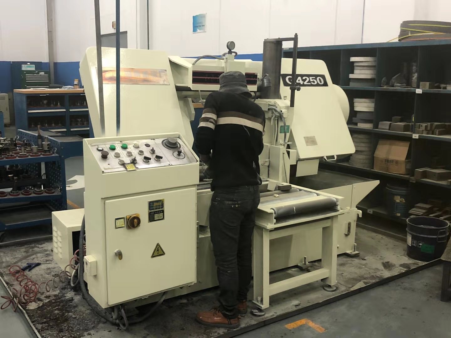 七、陽台欄杆油漆两年半社区看片