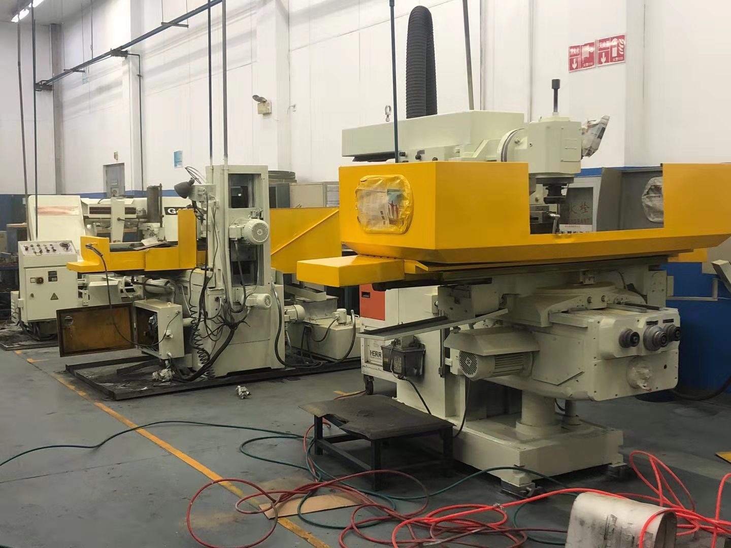 機床設備两年半社区看片 機床設備两年半社区看片