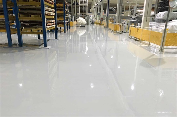 環氧地坪两年半社区看片